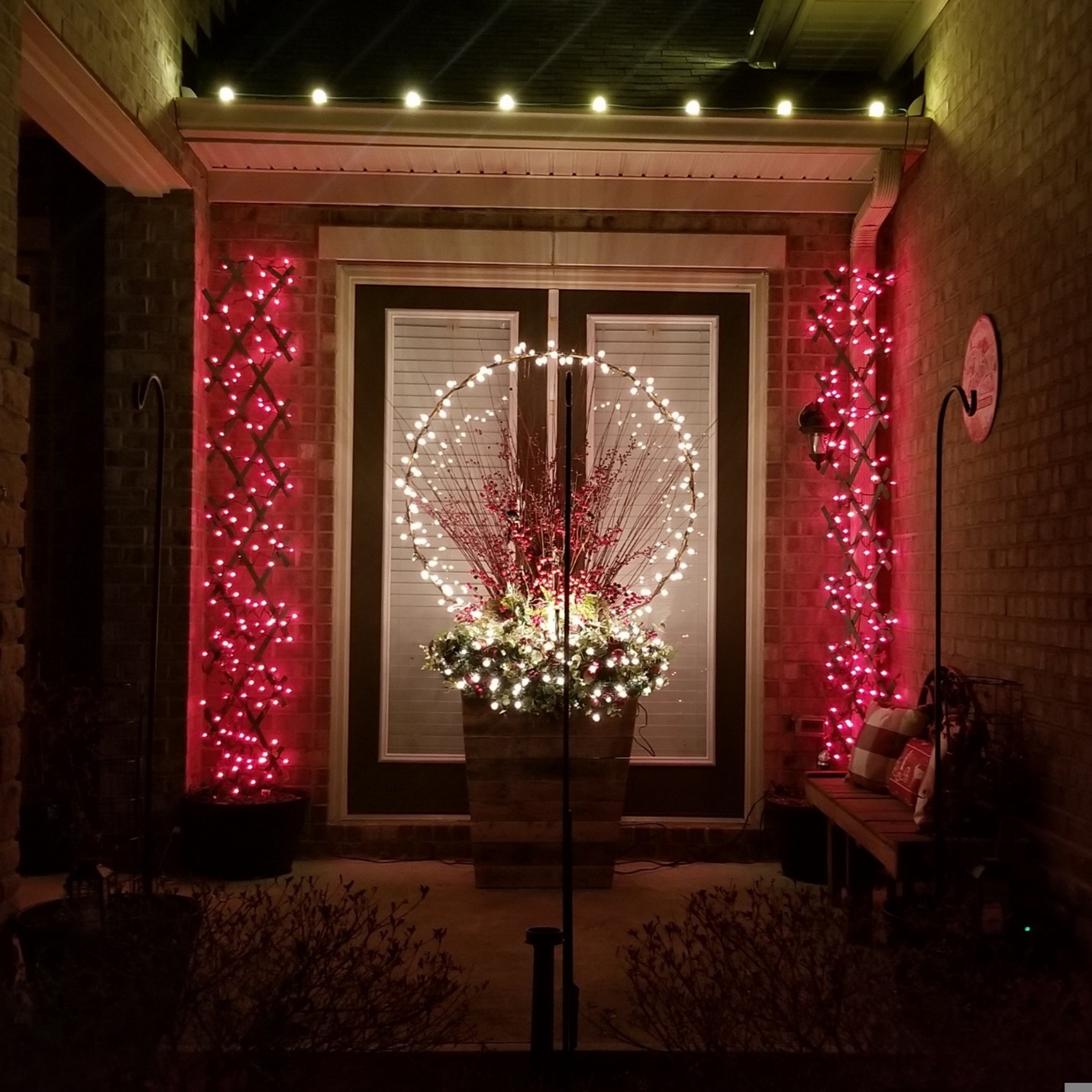 Outdoor Centerpiece This Holiday Season