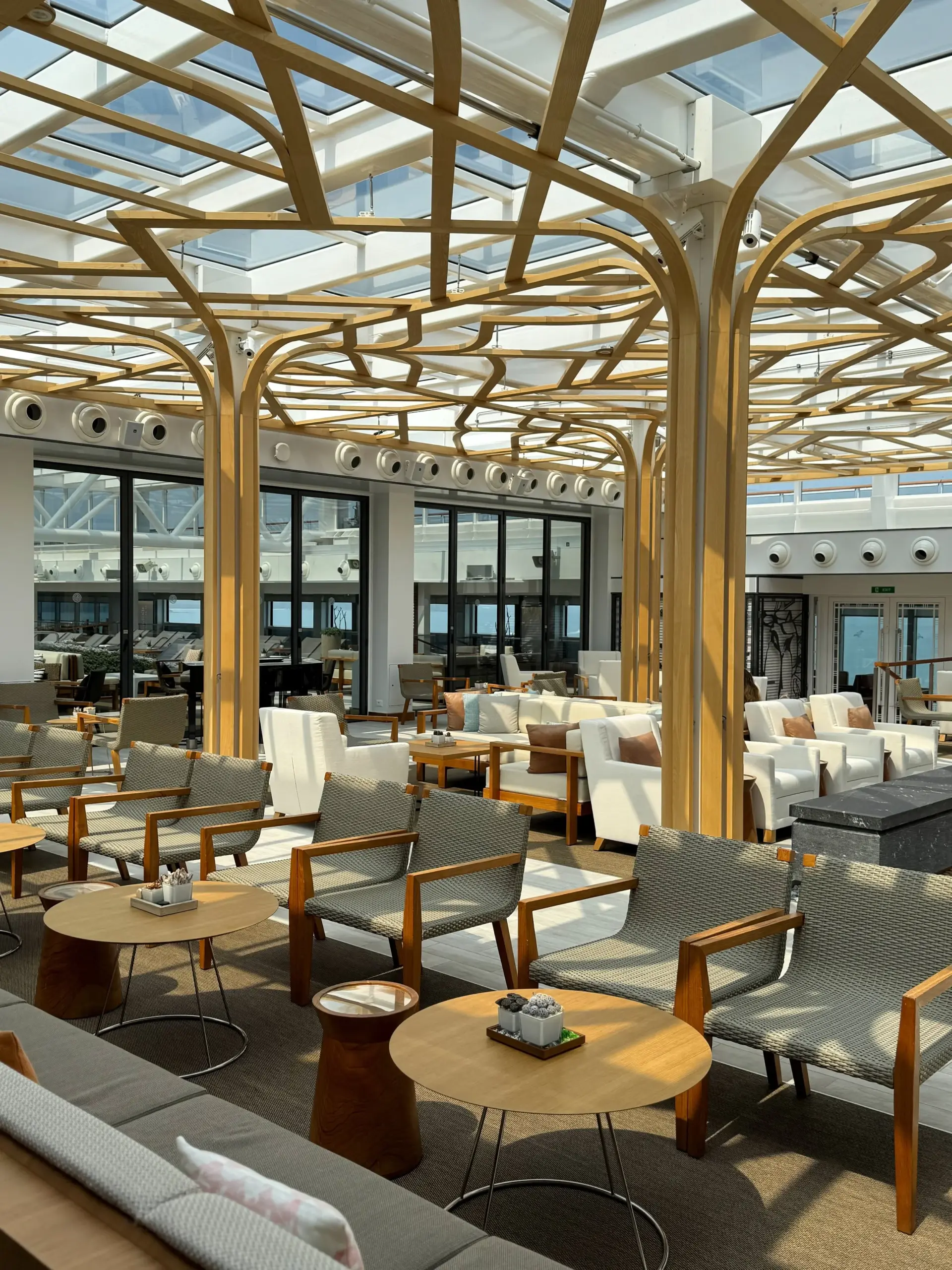 The Beautiful Winter Garden - For Dining and Relaxing